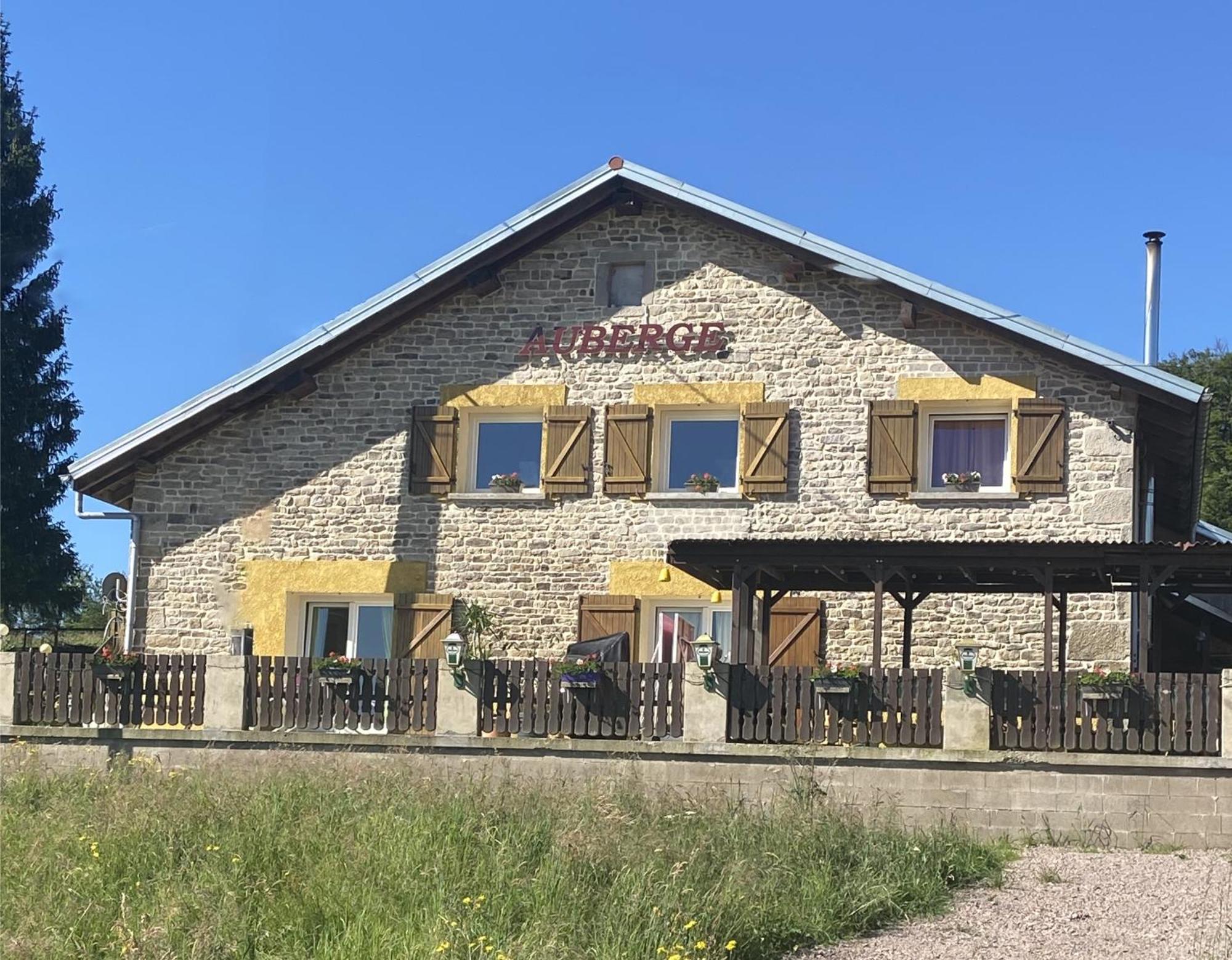 Maison Carmen - Restaurant , Meuble De Tourisme, Appartements Xertigny Экстерьер фото