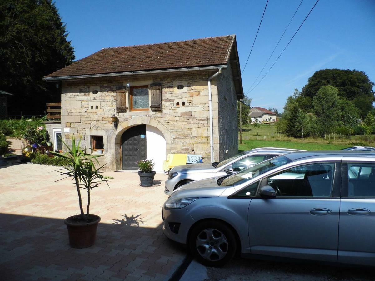 Maison Carmen - Restaurant , Meuble De Tourisme, Appartements Xertigny Экстерьер фото